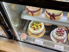 -花花卷卷·鲜食蛋糕(静安久光百货店)