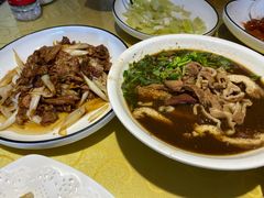 葱爆羊肉-老磁器口豆汁店(天坛店)