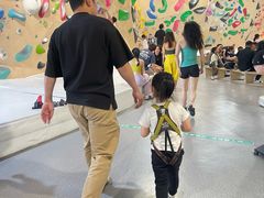 -ROCKPLUS攀岩馆(环宇城店)