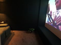 -极光点播影院(天一广场国购店)