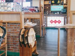 大堂-咱屯子铁锅炖直营店(保利店)