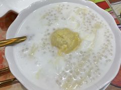 榴莲河粉-甜心妈妈·榴莲星级糖水(北京路总店)