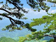 -罗田薄刀峰风景区