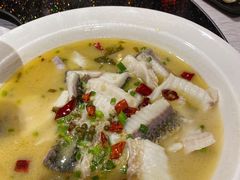 酸菜鱼-味可道美食坊(福基路店)