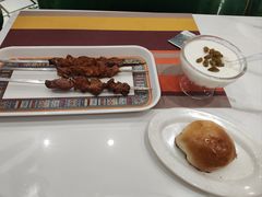 -石榴花新疆清真餐厅(莫愁湖店)