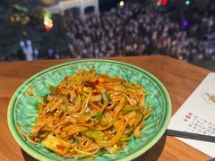 -包整·丝娃娃(一览甲秀楼风景店)