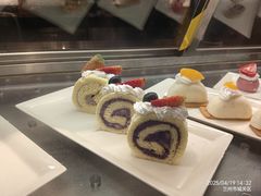 -美食汇自助餐厅(兰州万达文华酒店)
