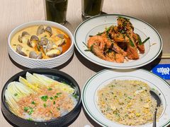 -日进一片海.生腌海鲜火锅.宵夜烧烤(三里屯总店)