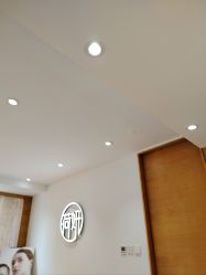-HEYAN荷妍专业脱毛连锁机构