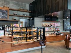 面包甜点陈列柜-星巴克臻选(广州高德置地秋广场店)