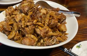 Fresh Ginger Chicken