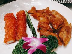 金牌叉烧猪手拼盘-富黎华海鲜大酒楼(正大广场店)