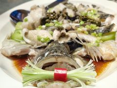 -景月阁空中食府(希尔顿酒店)