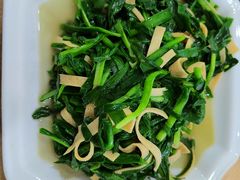 -山里人家土菜馆(茅山店)