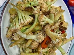 -巷子里小酒馆(繁荣路店)