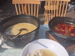 -土砂锅生态山庄·非遗砂锅雅鱼