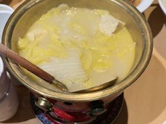 -关东小磨东北菜(上海长风大悦城店)