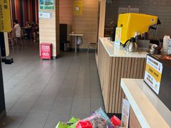 -麦当劳(乳山路店)