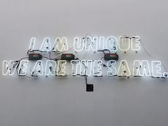 -UNI UNI(环亚凯瑟琳店)