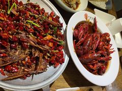 -叶派龙虾•招牌香辣蟹·海鲜(中海国际店)