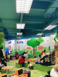 -莫莉幻想儿童乐园(武汉保利广场店)