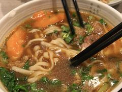 -康师傅私房牛肉面(马泉营奥莱店)