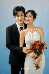 -莫兰迪婚纱摄影