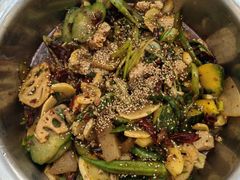 -晓宇重庆火锅(西安荟聚店)