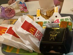 -麦当劳(城西银泰店)
