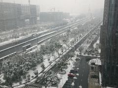 -浙江星杭奔驰4S店(海创园店)