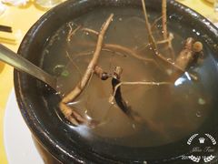 草根汤-莲花公园煎蟹(总店)
