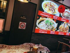-川流不息·地道川菜·小龙虾(新松江路店)