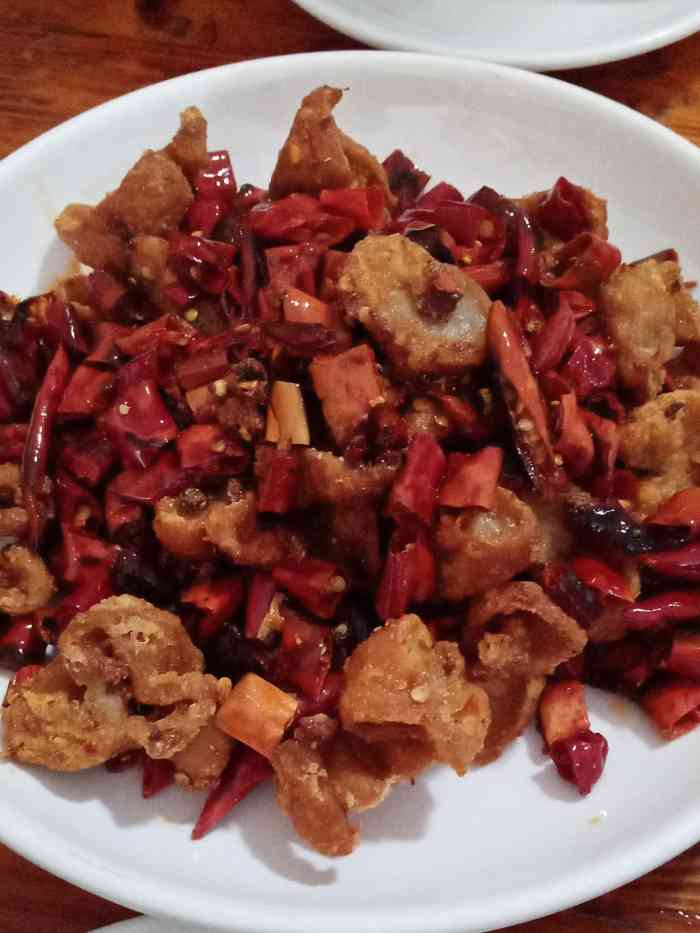 川娃子川菜馆(连云老街店)-"中午特地跑去品尝.价格实惠,5个人吃了1.