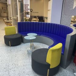 -PE SALON 