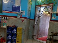 -武氏皖北网红三胖地锅鸡(桐城路店)
