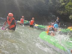 -雅鲁激流探险漂流