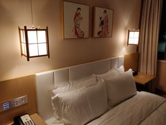 -曼谷一号酒店(深圳龙华大浪商业中心店)