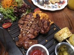 -I HOLIC艾豪丽披萨(KKone店)