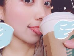 -星巴克(上海虹桥站2A检票口)