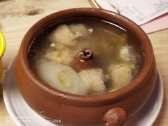 松茸汽锅鸡-缘生态云南菜·野生菌庭院餐厅(华侨城店)