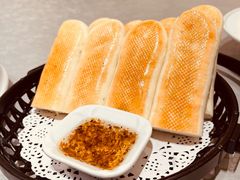 -连鹭海鲜·海肠捞饭·海胆饭(星海店)