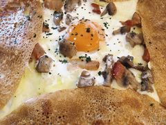 鸡蛋蘑菇熏肉荞麦可丽饼-RAC BAR(安福路店)