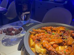 -徐记小怪兽肉蟹煲店(哈西万达金街店)