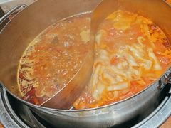 -乐山串串香老火锅(鼓楼店)