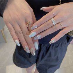 -Pink You美甲洗眉纹绣定制中心