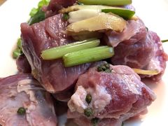 -陆记牛庄·碳锅龙虾烧烤(爱上花园店)