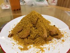 -休记光头香辣蟹干锅店(衣冠庙店)