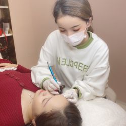 -本小姐美学·半永久纹眉野生眉