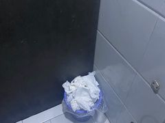 -愉肴麻辣香锅(中山路店)