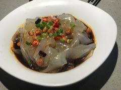 东北大拉皮-半天妖烤鱼(芝罘万达店)